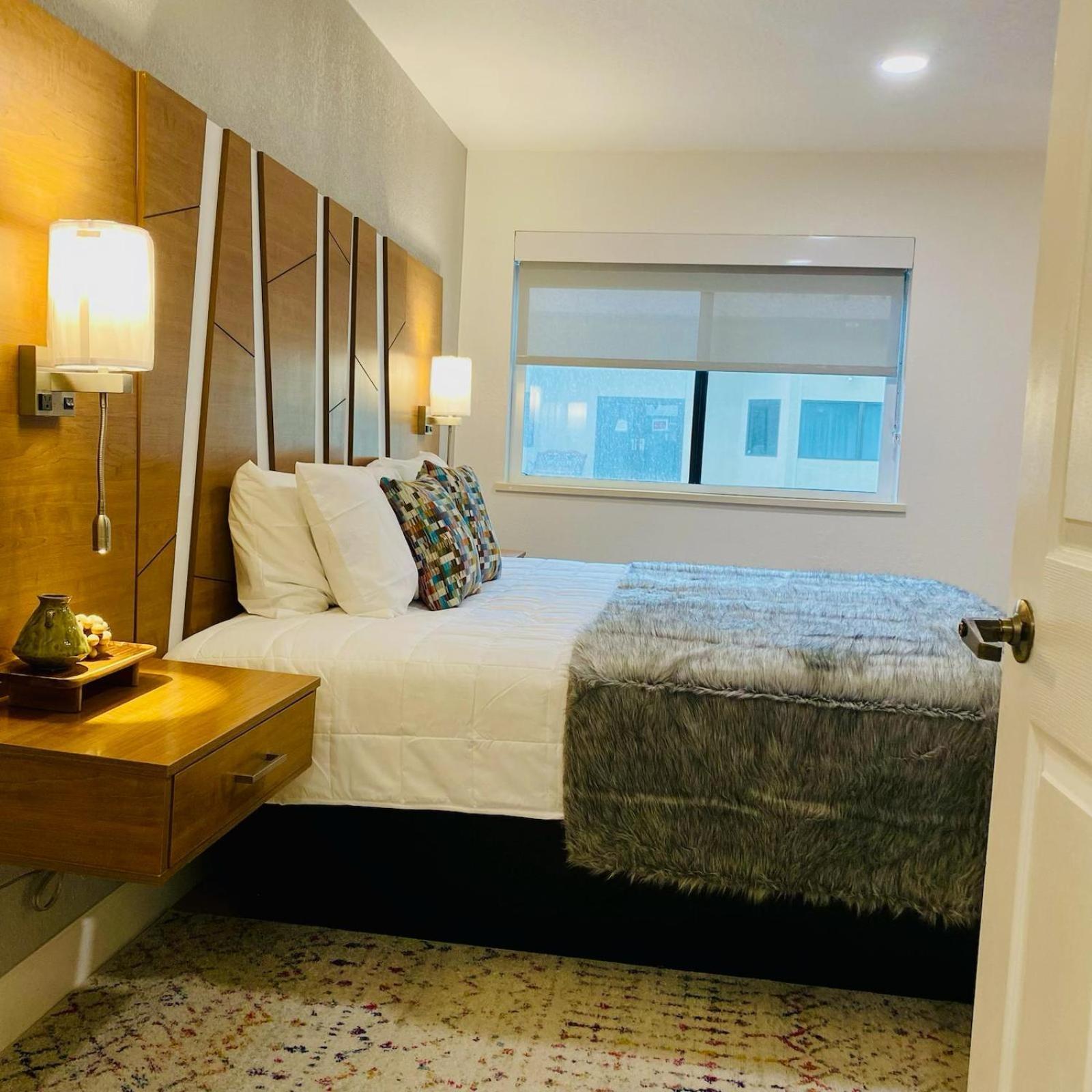B&J Hotels Roswell Esterno foto