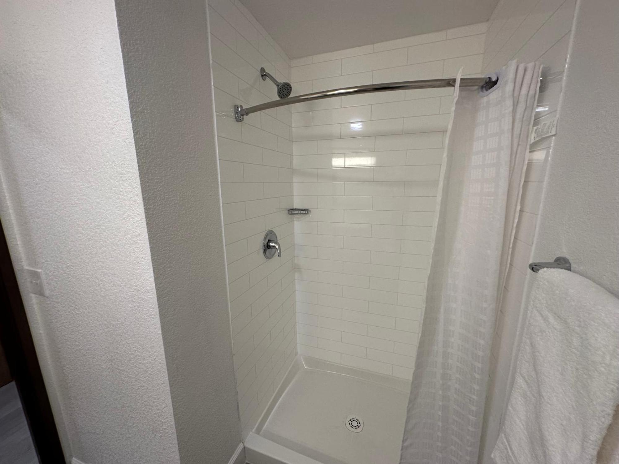 B&J Hotels Roswell Esterno foto